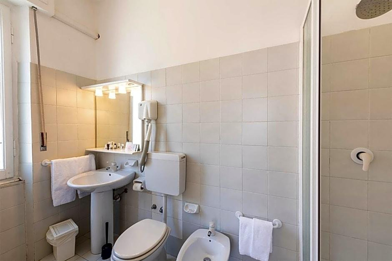 Bathroom 5, Hotel San Michele, Savona