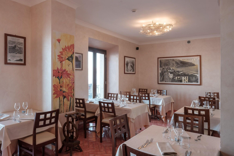 Food & Drinks 5, Il Casato Deluxe Rooms, Reggio Di Calabria