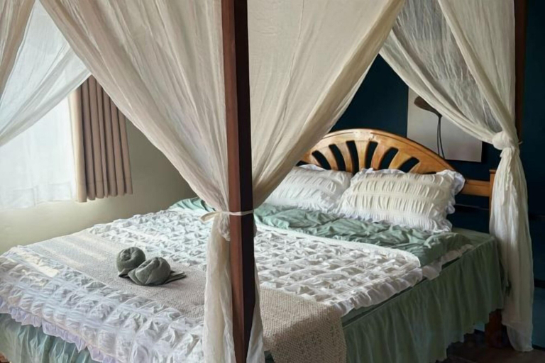 Room 1, Uma Valley Homestay - Relaxing home with private garden, Sadao