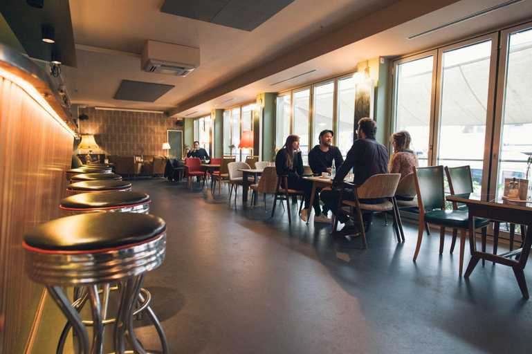 Food & Drinks 5, Die Wohngemeinschaft Hostel, Köln