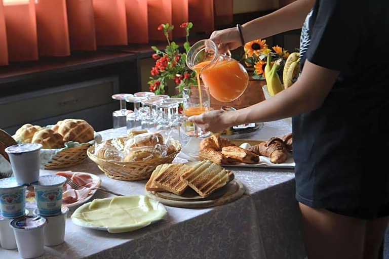 Food & Drinks