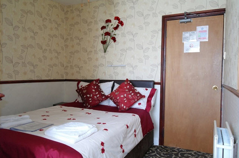 Room 4, Bianca Guest House, Blackpool