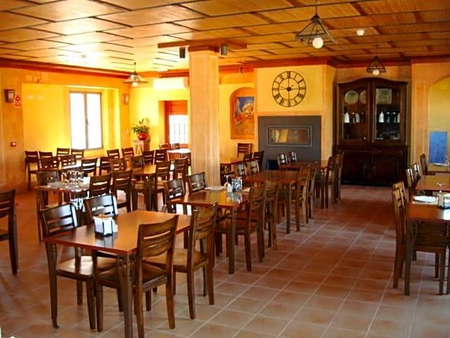 Lobby 4, San Miguel Del Valle Ambles, Ávila