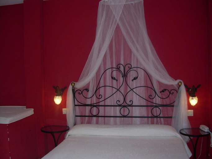 Bedroom 3, Hotel Cosgaya, Cantabria