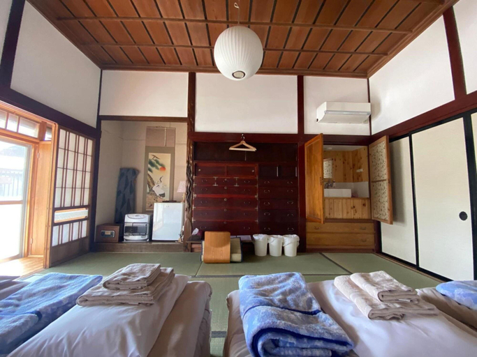 Room 2, Traveler S Wharf Shichigahama, Shichigahama