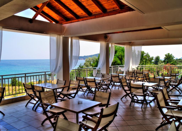 Food & Drinks 5, Maranton Beach, East Macedonia and Thrace