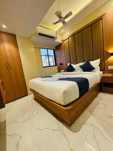 3, Hotel Comfort Castle, Mumbai Suburban