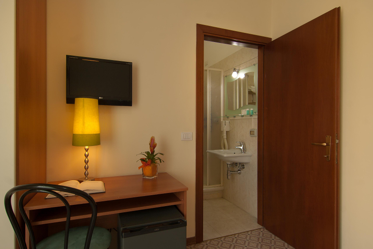 Bedroom 2, Mio Hotel, Florence