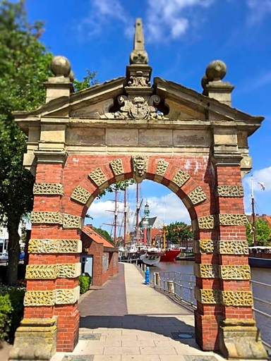 Exterior & Views 2, Hotel Deutsches Haus, Emden