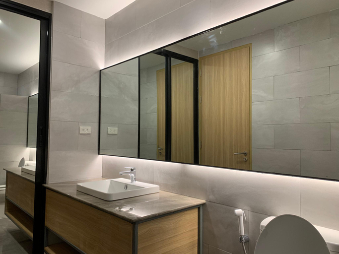 Bathroom 5, Samutra Residences, Ko Phangan