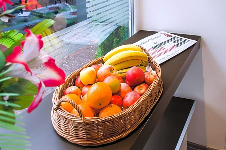 Food & Drinks 5, Hotel Royal Frankfurt , Frankfurt am Main