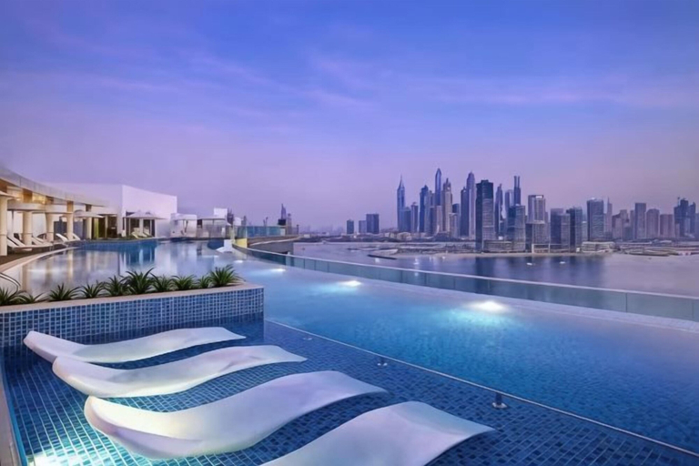 Pool 3, Luxurious Studio In The Palm I Direct Beach Access, Dubai