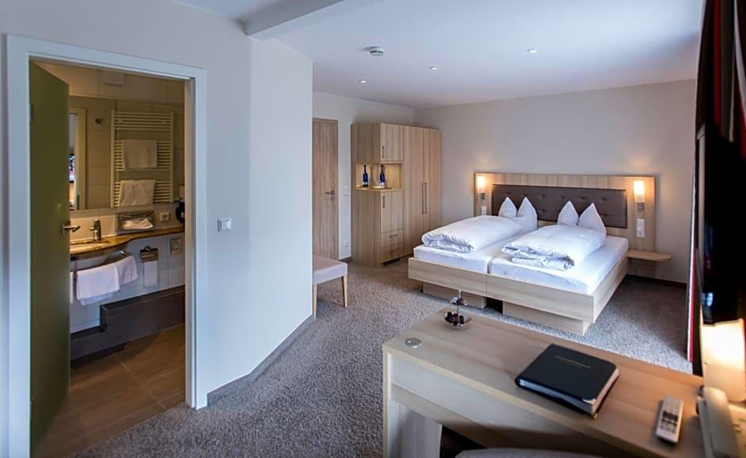 Bedroom 3, Hotel Birkenhof , Main-Kinzig-Kreis