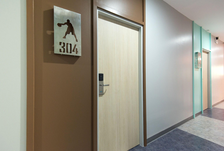 Public Area 5, Siam Stadium Hostel, Pathum Wan