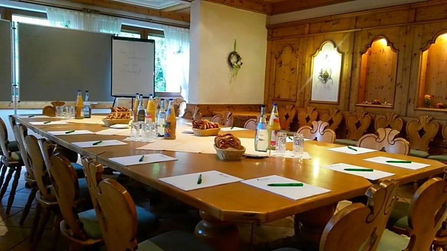 Business Facilities