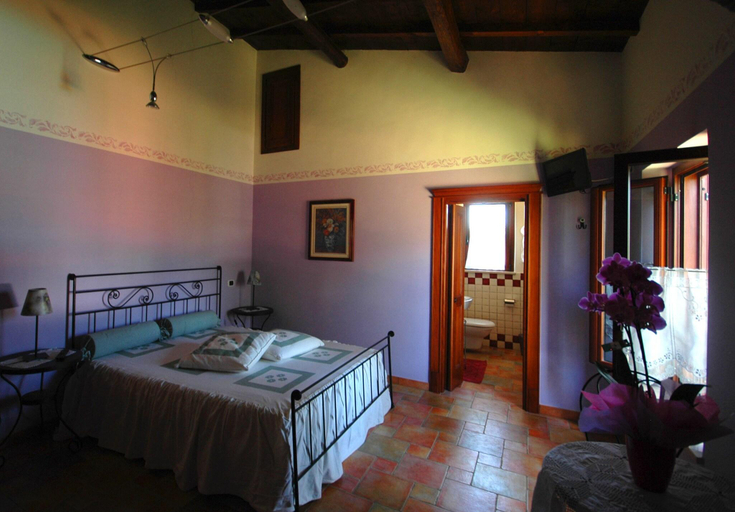 Bedroom 3, B&B Casale Ansamagi Relax & Pool, Rome