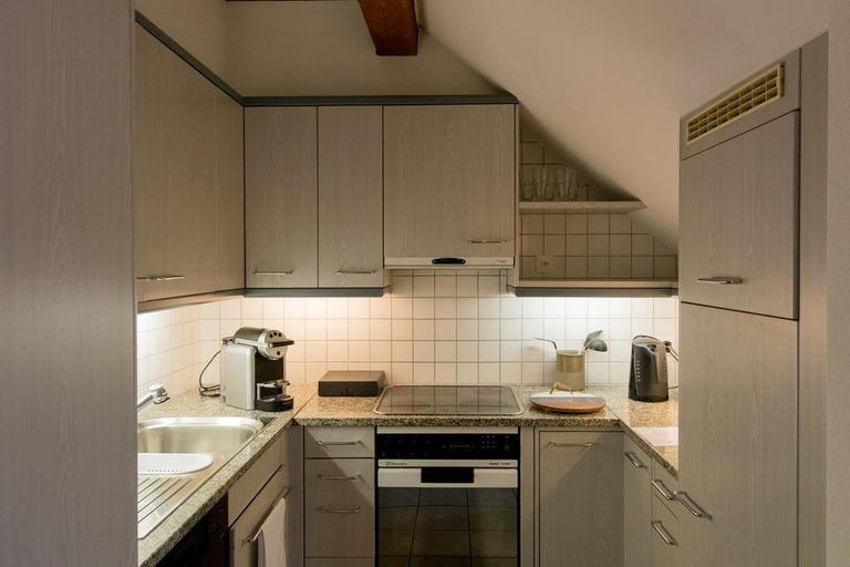 Room 4, Airhome Zug Neugasse Stadtzentrum, Zug