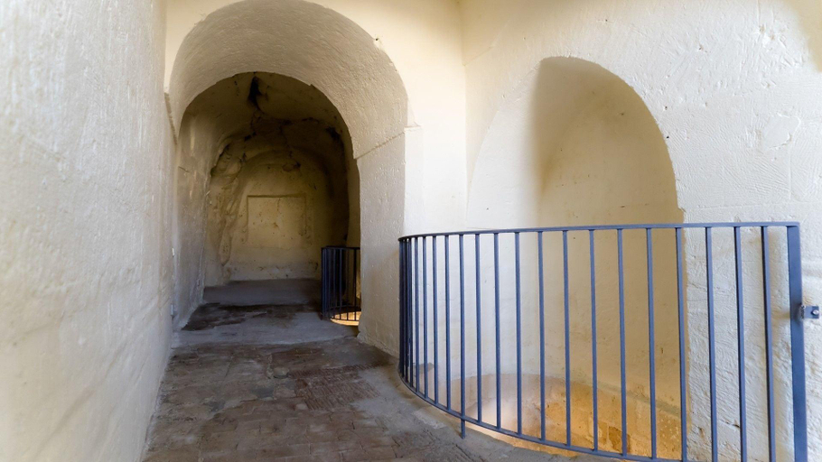 Lobby 5, Giardini Di Pietra, Matera
