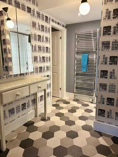 Room 4, Summer Hill Guest House, Conwy