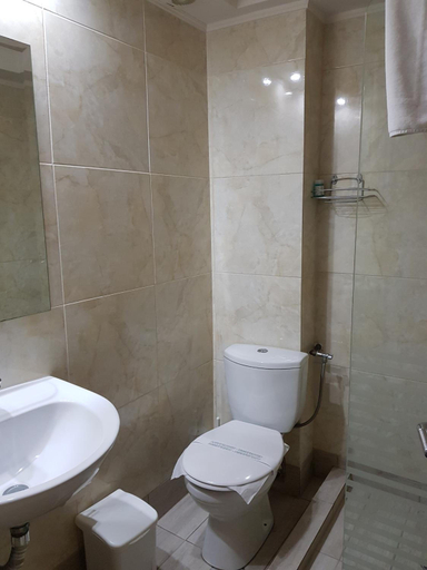 Bathroom 4, Miramare , Peloponnese