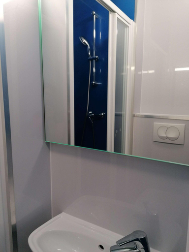 Bathroom 4, KYRIAD DIRECT ORLEANS - Olivet - La Source, Loiret