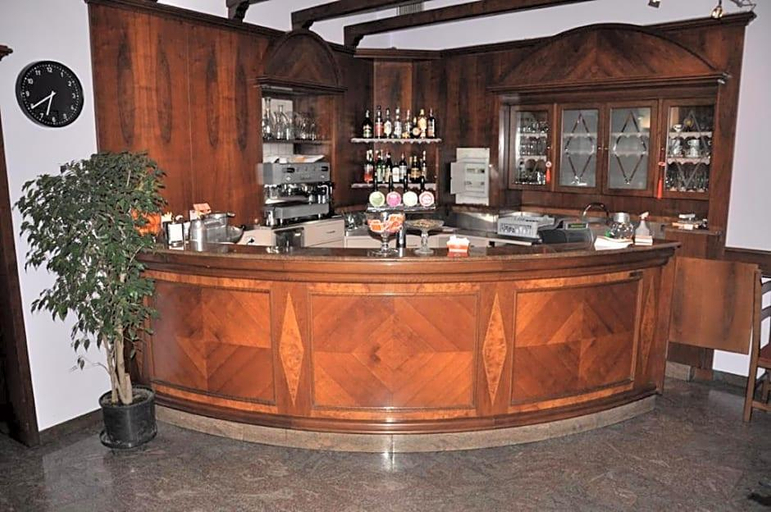 Food & Drinks 3, Hotel Pontevecchio, Como