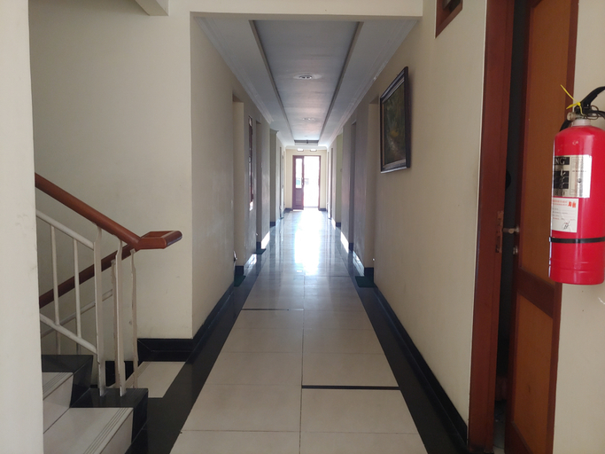 Lobby 3, 3894 Karunia Muslim Syariah, Central Jakarta
