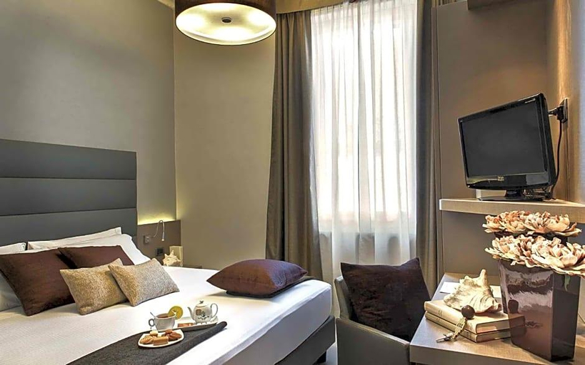 General view 4, Hotel Chivasso, Torino