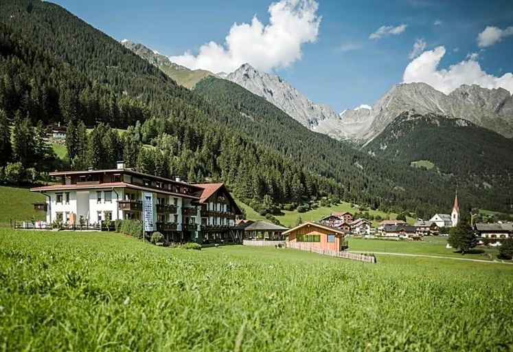 Exterior & Views 2, Vierbrunnenhof, Bolzano