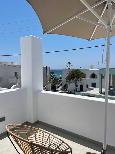 Room 2, Pelagos Studios, South Aegean
