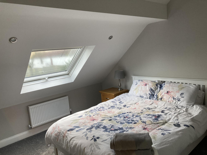 Bedroom 2, White House Cottages, Durham