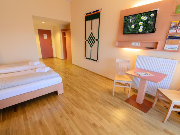 Bedroom 2, JUFA Knappenberg, Sankt Veit an der Glan