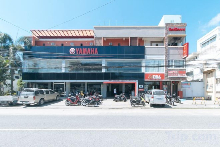 Exterior & Views 2, RedDoorz @ Bridgeway Hotel Tuguegarao City, Tuguegarao City