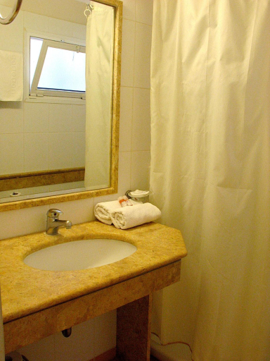 Bathroom 4, Tolo, Peloponnese