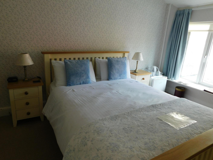 Room 2, Crow How Country Guest House, Cumbria