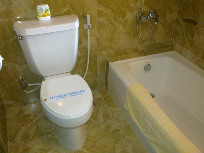 Bathroom 3, Sammy Hotel, Ho Chi Minh City