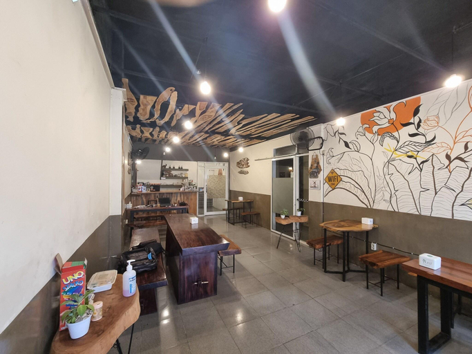 Lobby 2, 90919 Arte Residence, Medan