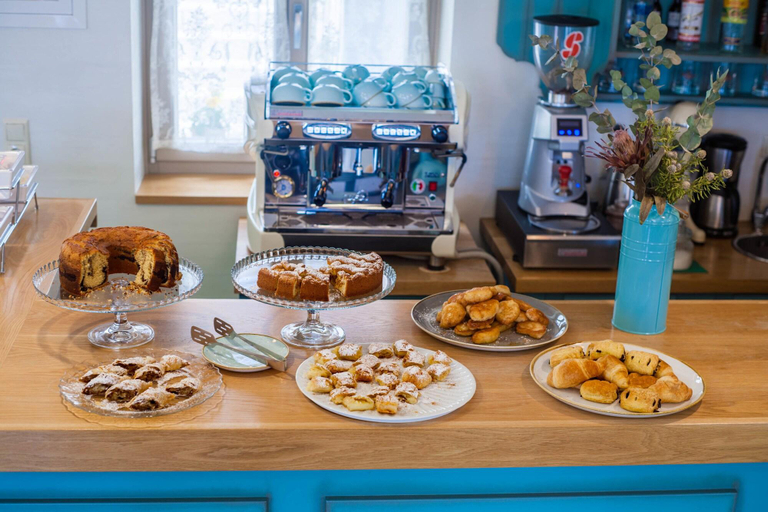 Food & Drinks, Haones Suites, Epirus