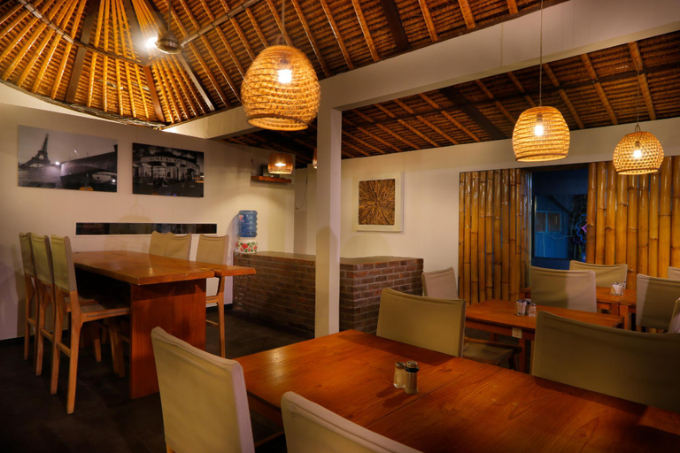 Food & Drinks 5, Pearl Hotel, Badung
