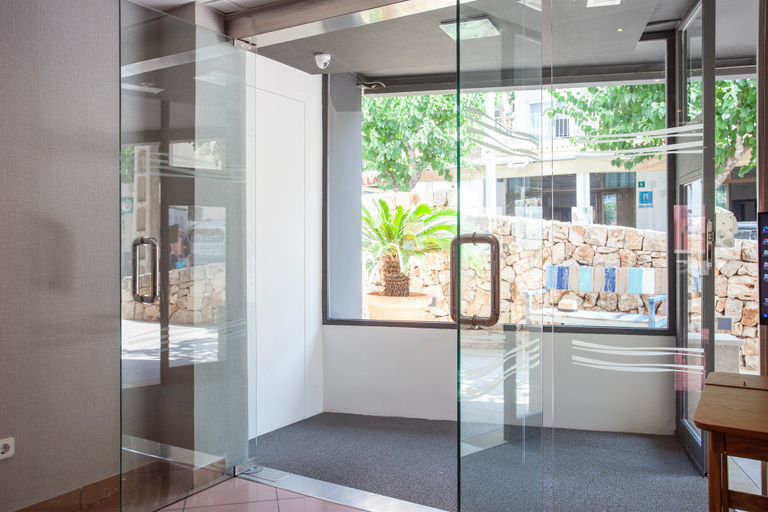 Lobby 5, Hostal Residencia Sutimar, Baleares