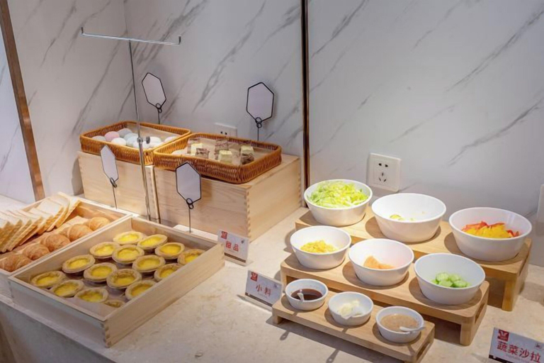 Food & Drinks 5, Vienna Hotel (Zhuozhou High-speed Railway Station), Baoding