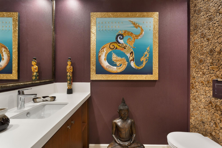 Bathroom 3, Royal Shangrila