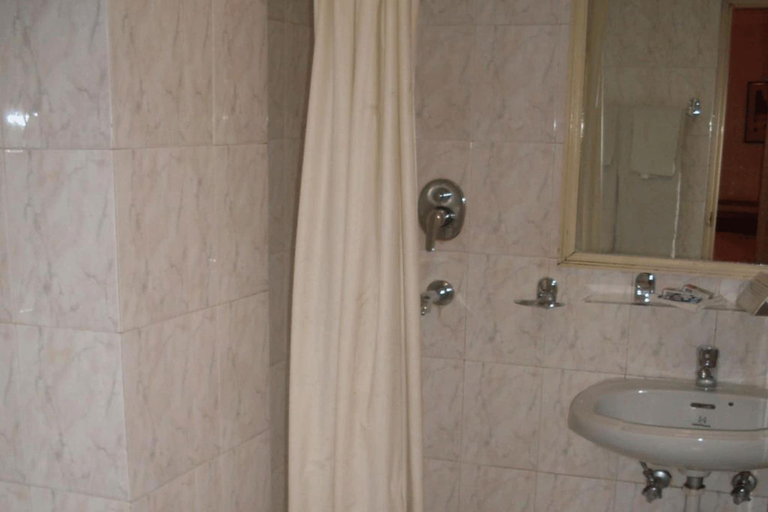 Bathroom 4, Hotel Padma, Bagmati