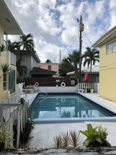 Sports and Entertainment 4, Dee Jay Beach Resort, Broward