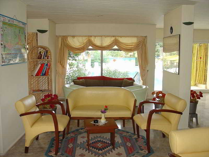 Public Area, Amos, Marmaris