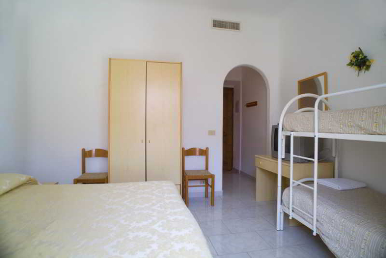 Room 4, Villa Natalina, Napoli