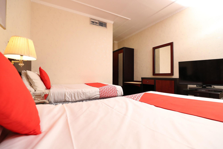 Room 2, OYO 112 Semiramis Hotel, Manama
