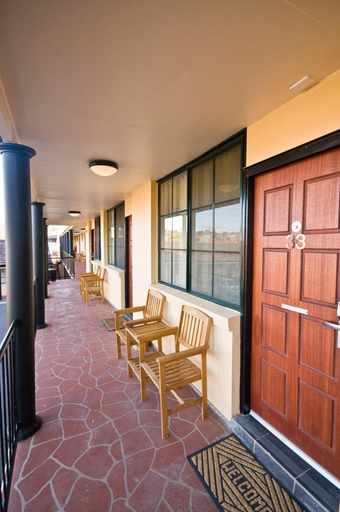 Public Area 2, Country Plaza Queanbeyan, Queanbeyan
