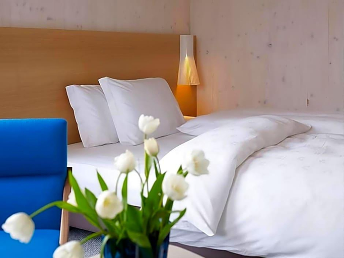 Bedroom 2, Park Hotel Azalea, Trento