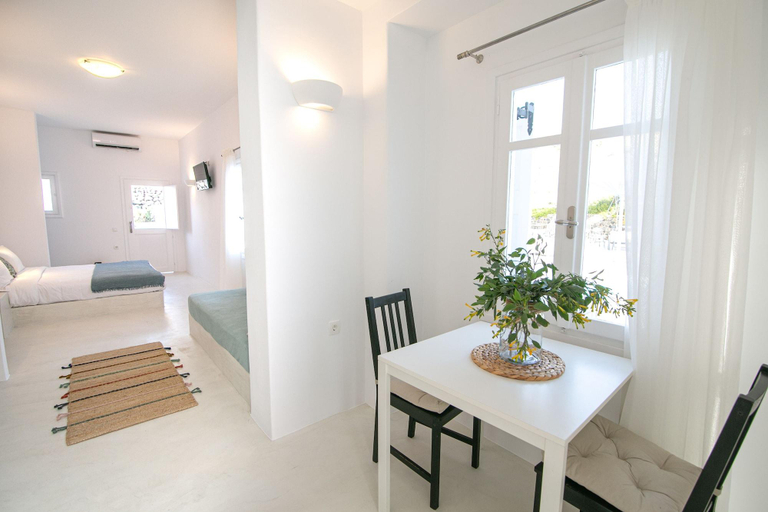 Public Area 2, Apanomeria Boutique Residence, South Aegean